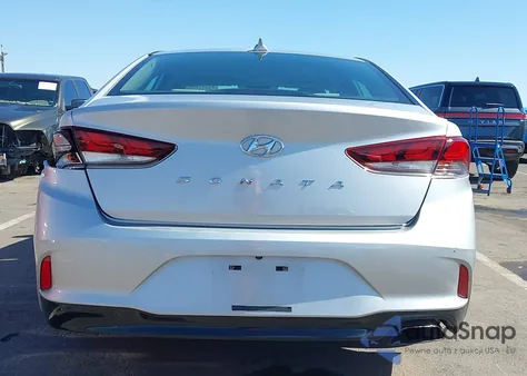 2018 Hyundai Sonata Sel+ z USA, uszkodzony, nr VIN 5NPE34AF6JH712542